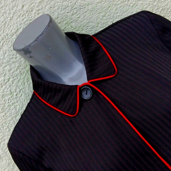 I.N. SAN FRANCISCO LADIES BLACK/RED TRIM UNLINED LIGHT OVERCOAT (HONG KONG) - Picture 10 of 17